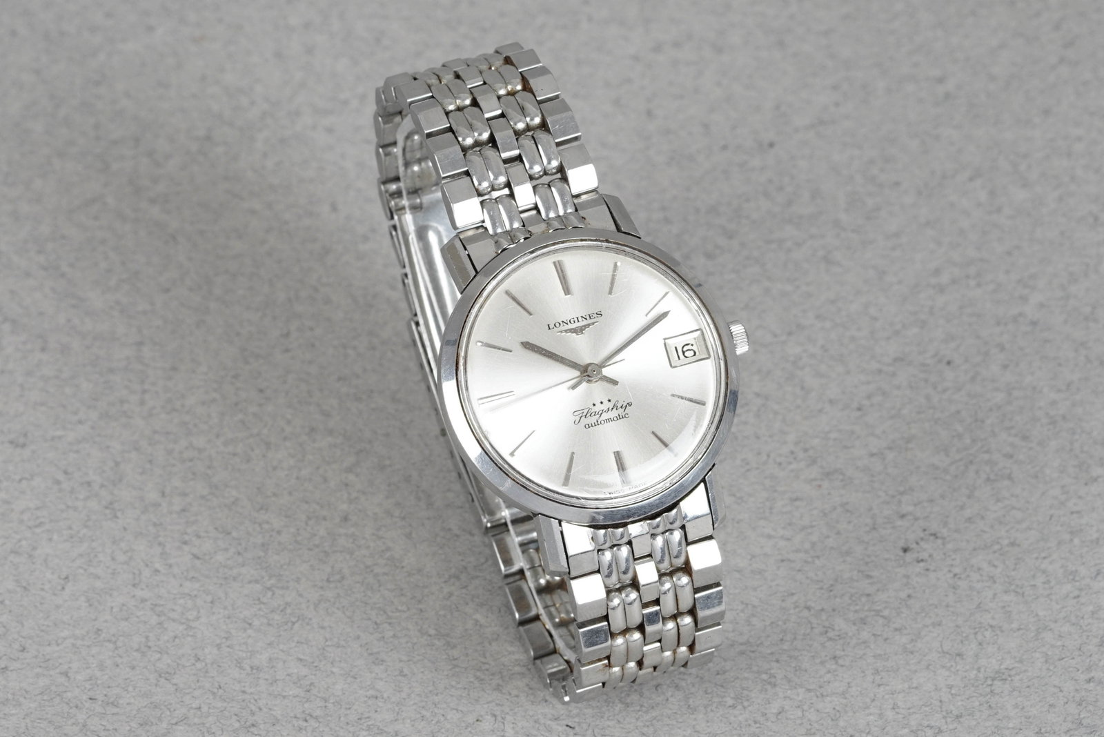 LONGINES FLAGSHIP AUTOMATIC DATE WRISTWATCH - 2