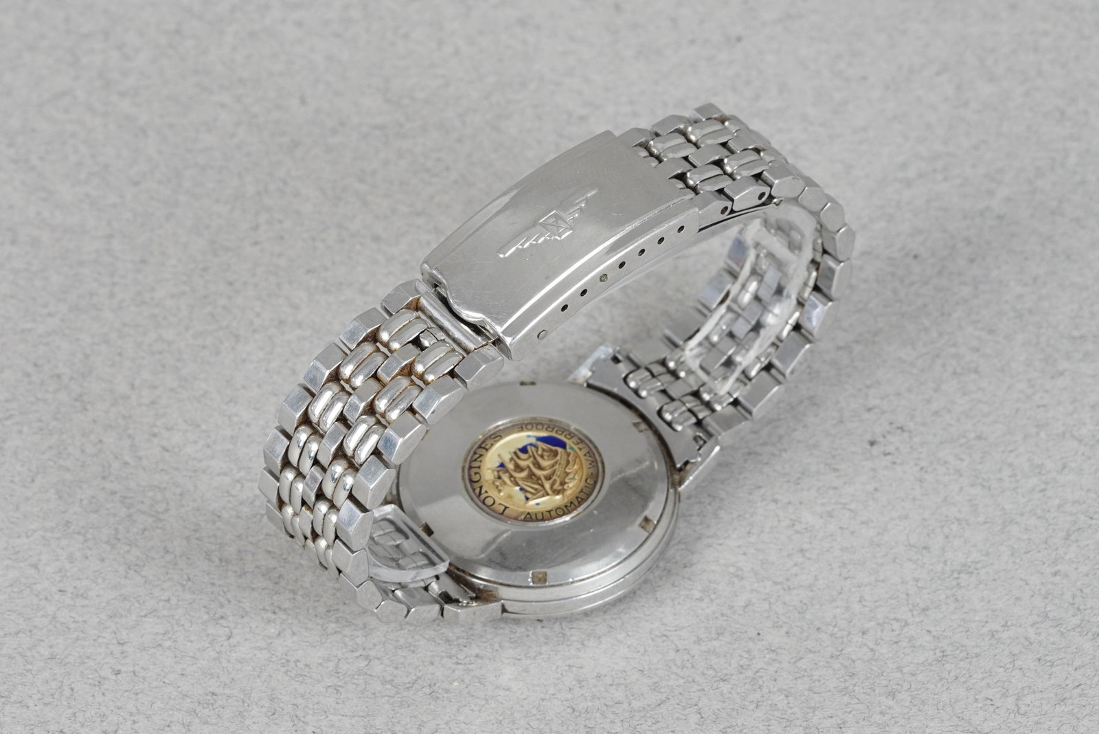 LONGINES FLAGSHIP AUTOMATIC DATE WRISTWATCH - 3
