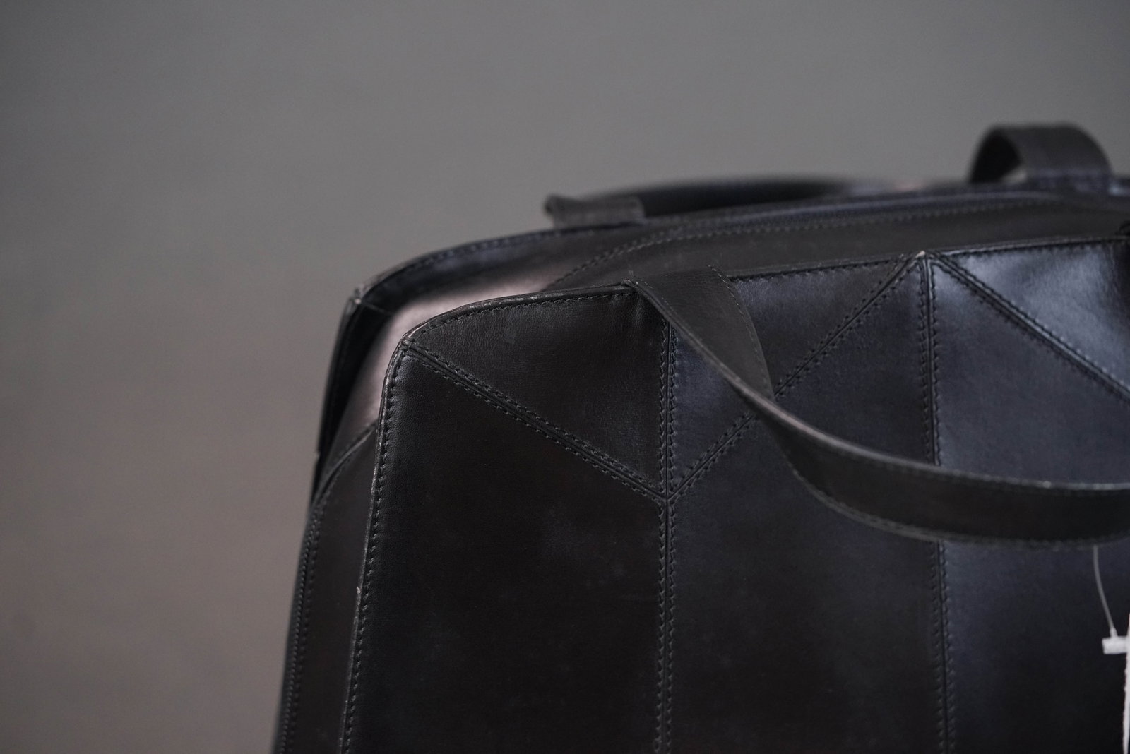 LOEWE ANAGRAM BLACK LEATHER HANDBAG - 4