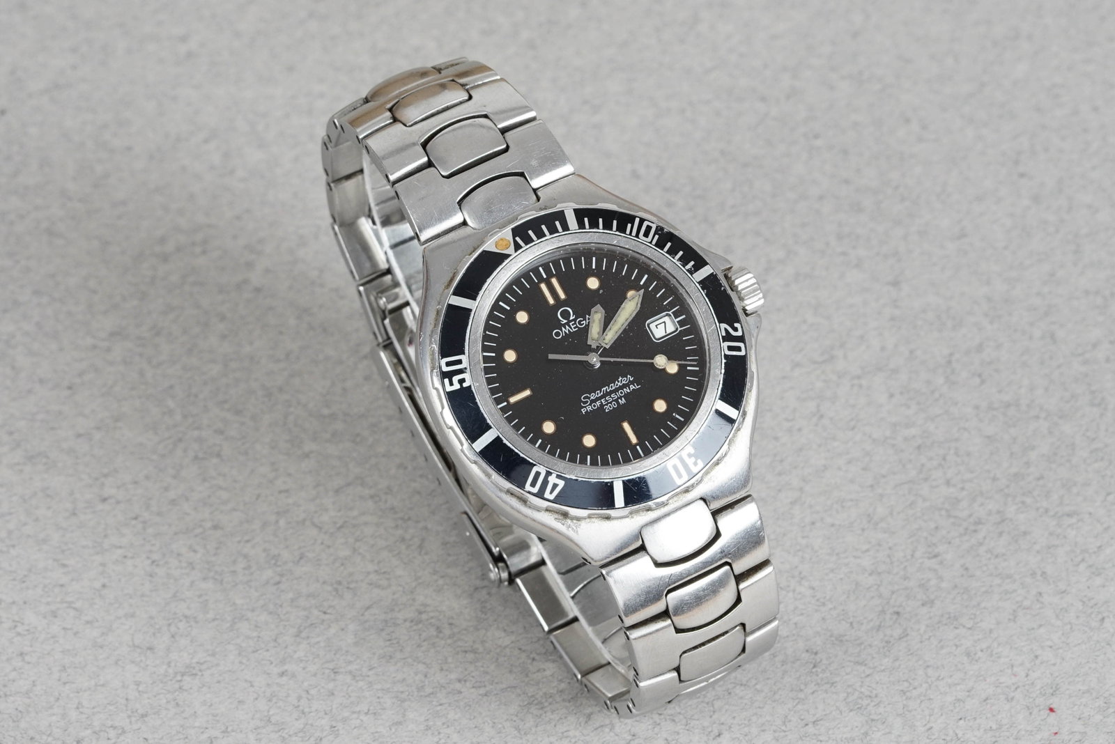 OMEGA SEAMASTER PROFESSIONAL 200 METERS WRISTWATCH - 2