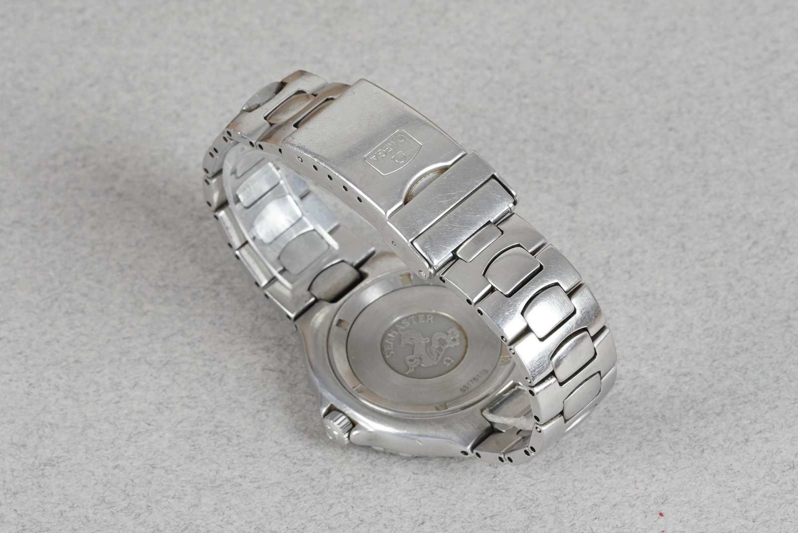 OMEGA SEAMASTER PROFESSIONAL 200 METERS WRISTWATCH - 4