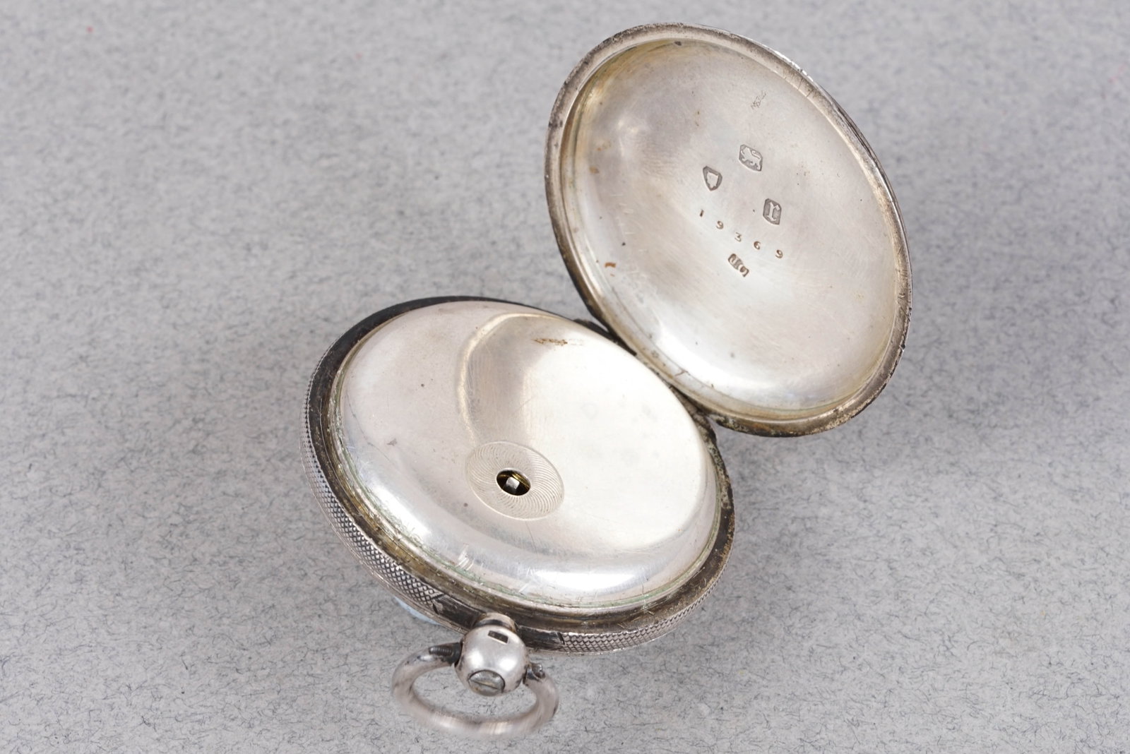 *TO BE SOLD WITHOUT RESERVE* ANTIQUE STERLING SILVER FULL HUNTER POCKET WATCH - 5
