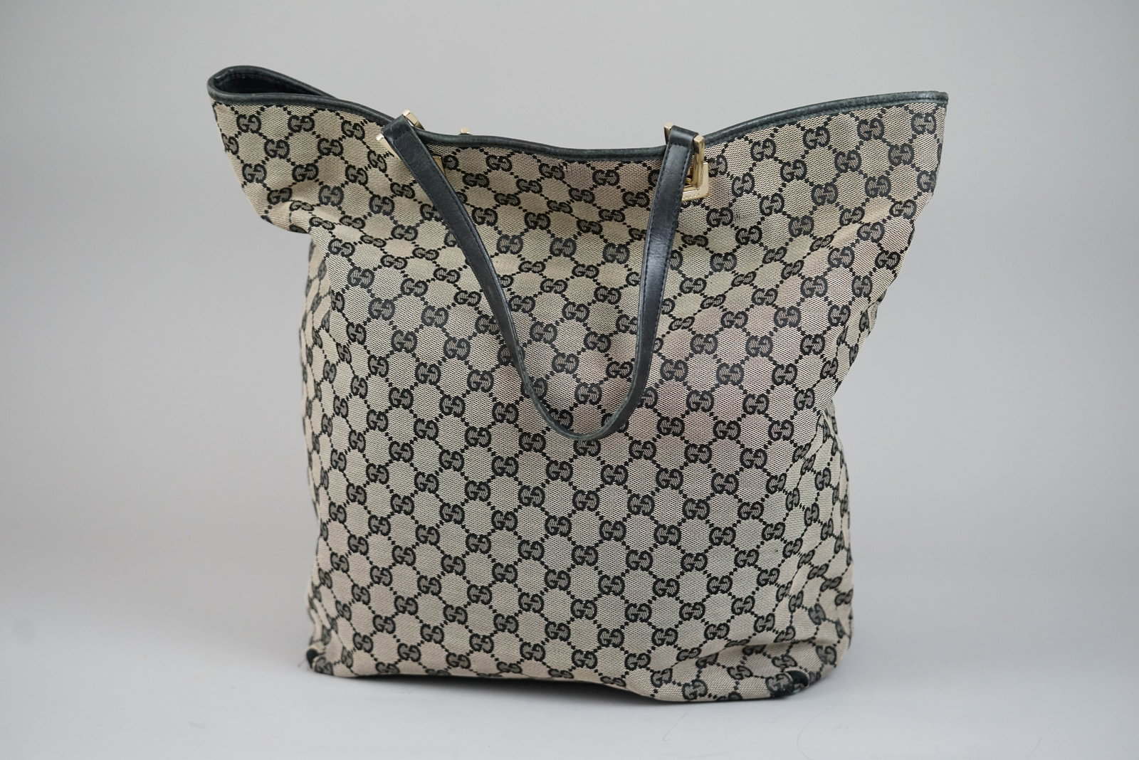 GUCCI GG CANVAS TOTE BAG 2404 TWO-TONE - 3