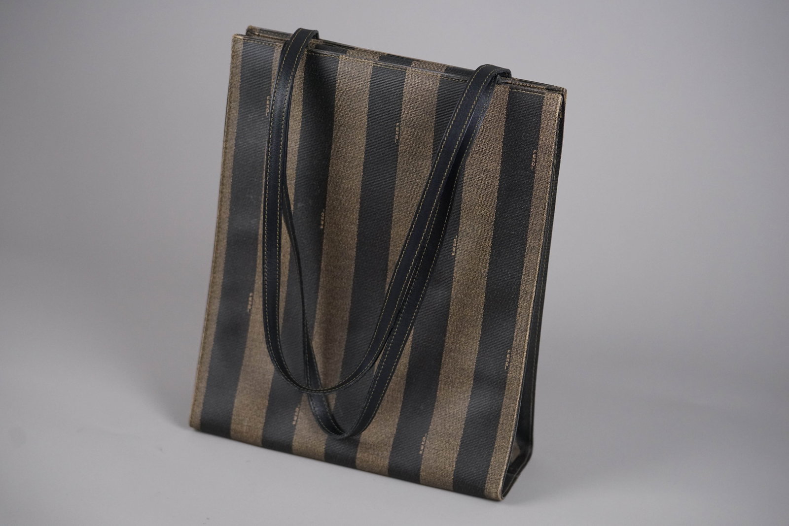 FENDI PECAN FF LOGO TOTE BAG - 12