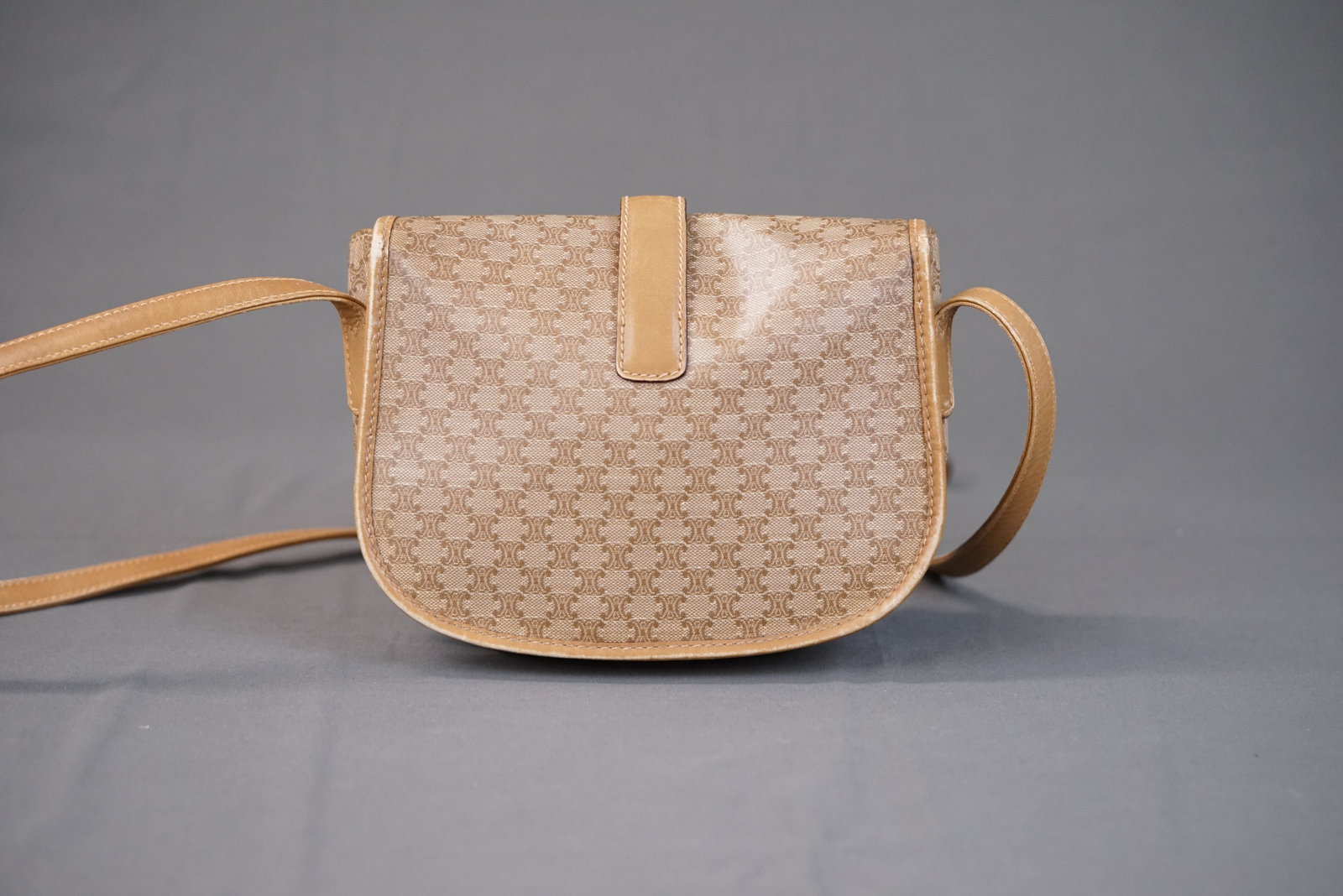 CELINE MACADAM BROWN SHOULDER BAG - 7