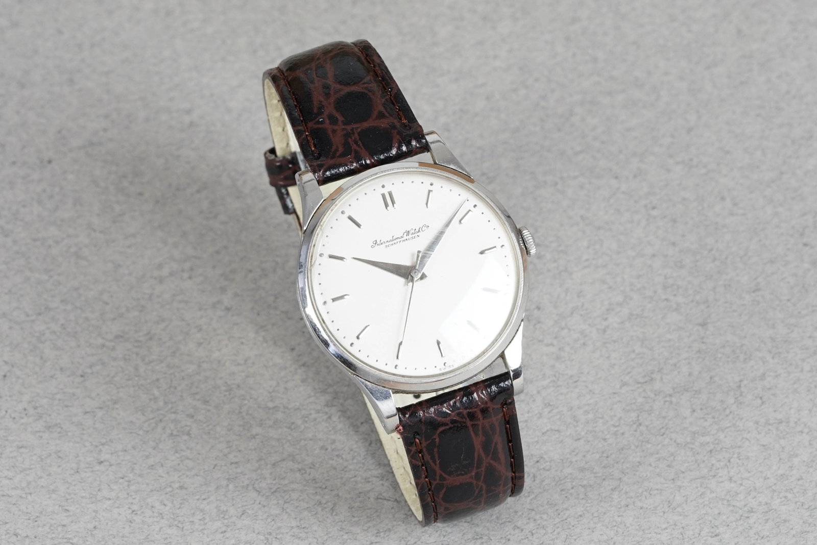 IWC SCHAFFHAUSEN CALATRAVA WRISTWATCH - 2