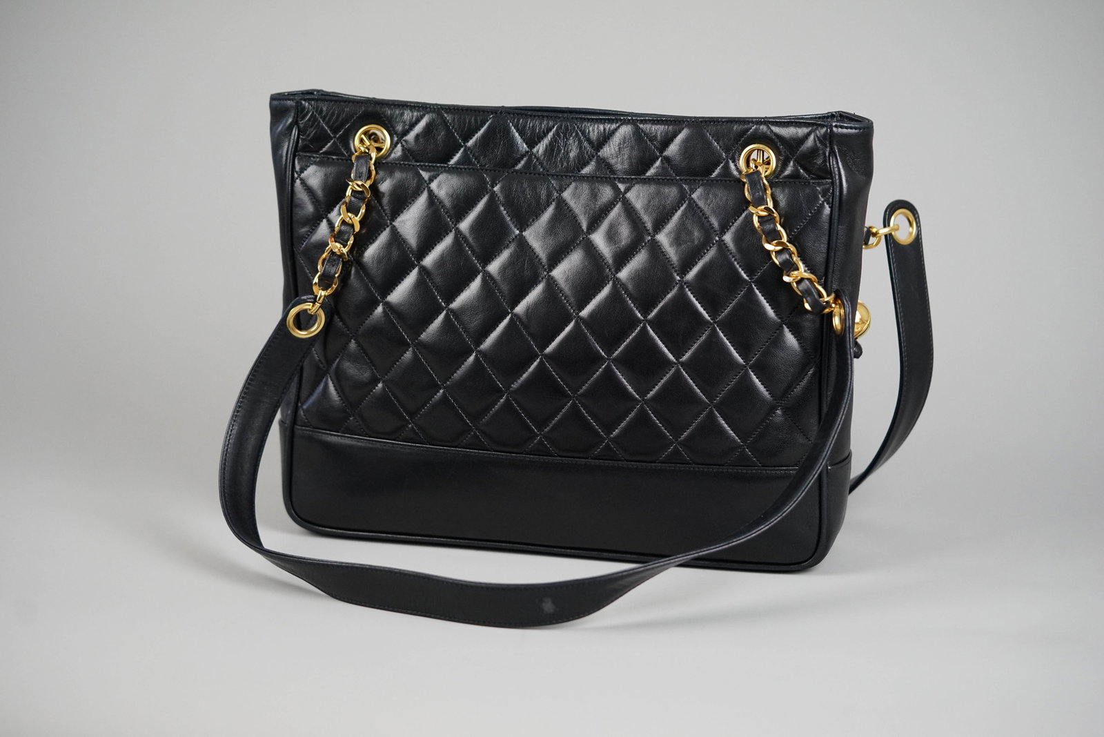 CHANEL MATELASSE CHAIN SHOULDER BAG LAMBSKIN BLACK CONDITION RANK: B - 9