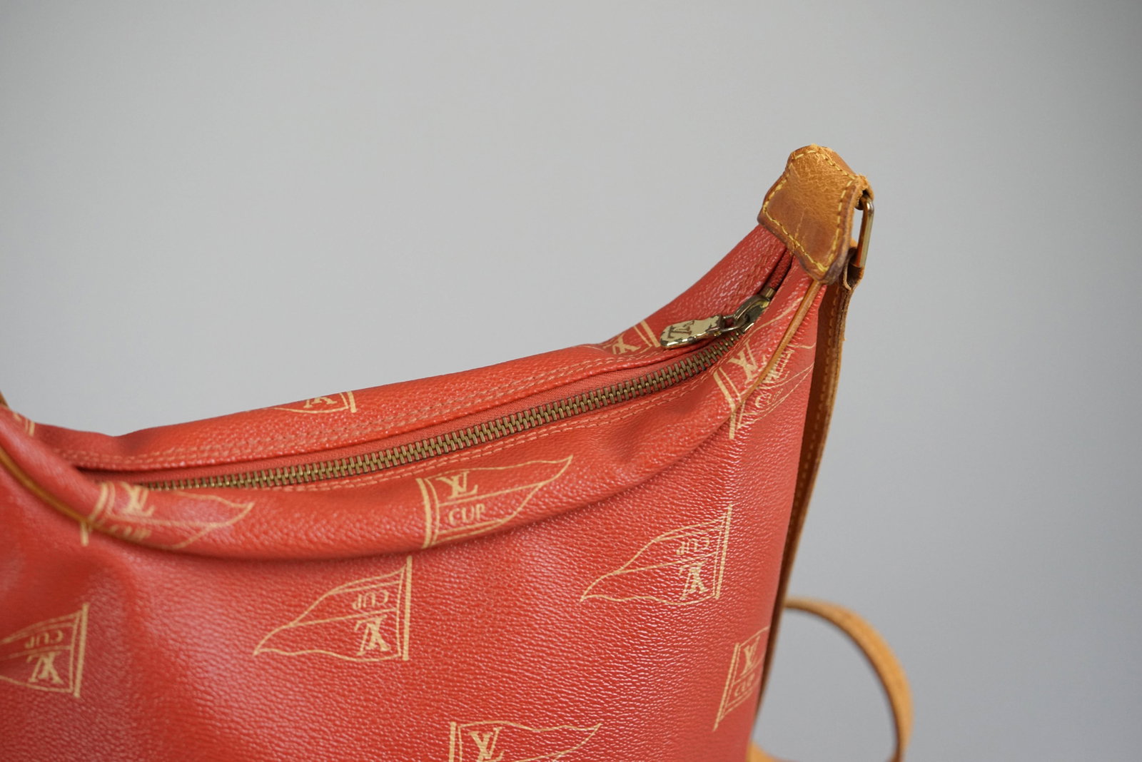 LOUIS VUITTON LE TOUQUET SHOULDER BAG M80027 1113 LOUIS VUITTON CUP LIMITED EDITION - 4