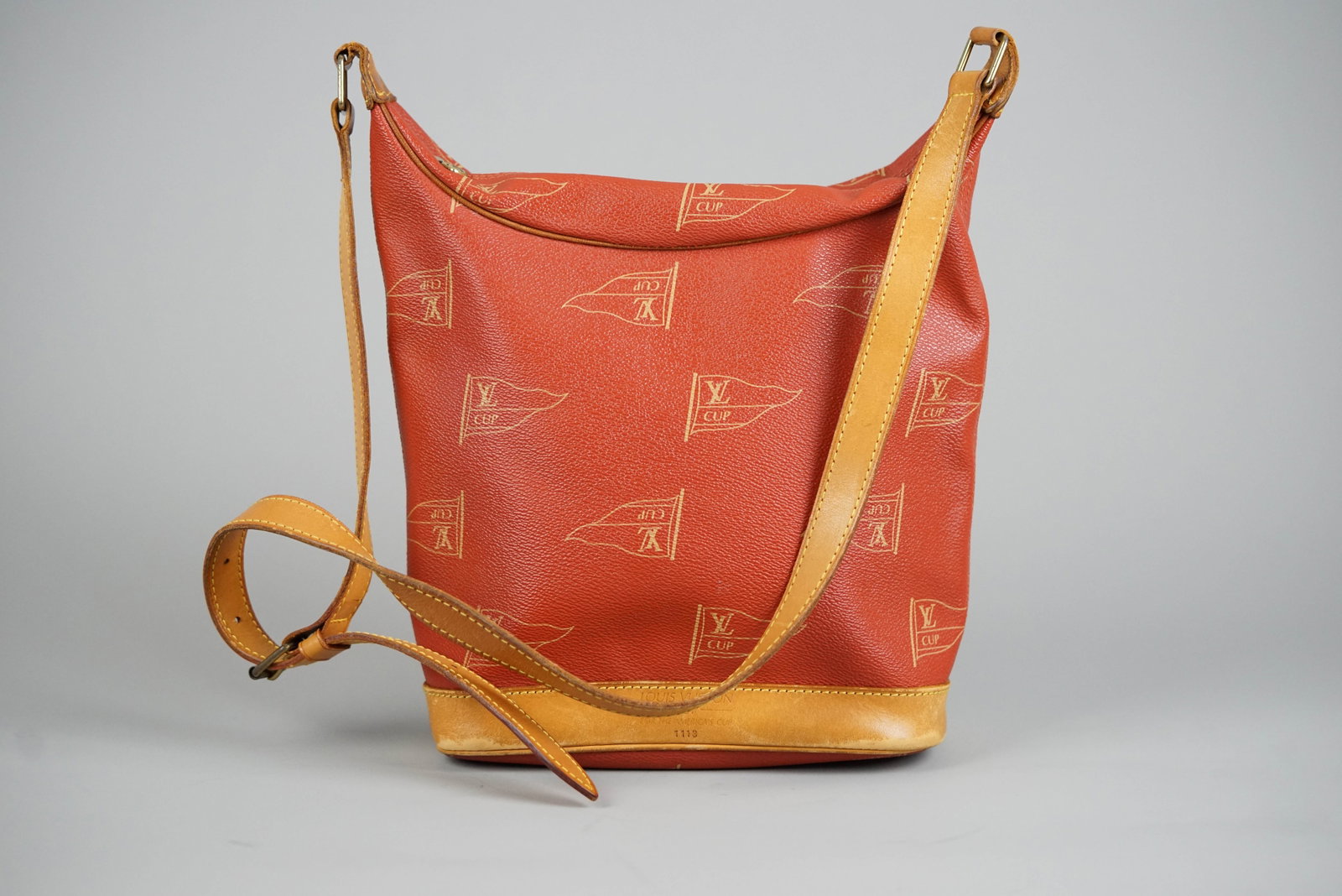 LOUIS VUITTON LE TOUQUET SHOULDER BAG M80027 1113 LOUIS VUITTON CUP LIMITED EDITION - 6