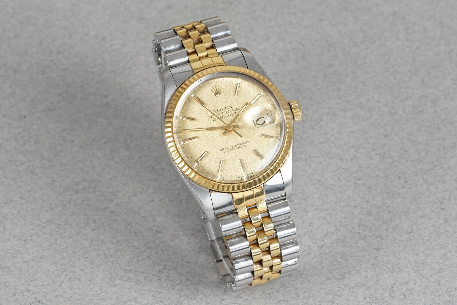 ROLEX OYSTER PERPETUAL DATEJUST STEEL & GOLD 'LINEN' DIAL REF. 16013 CIRCA 1986 - 3