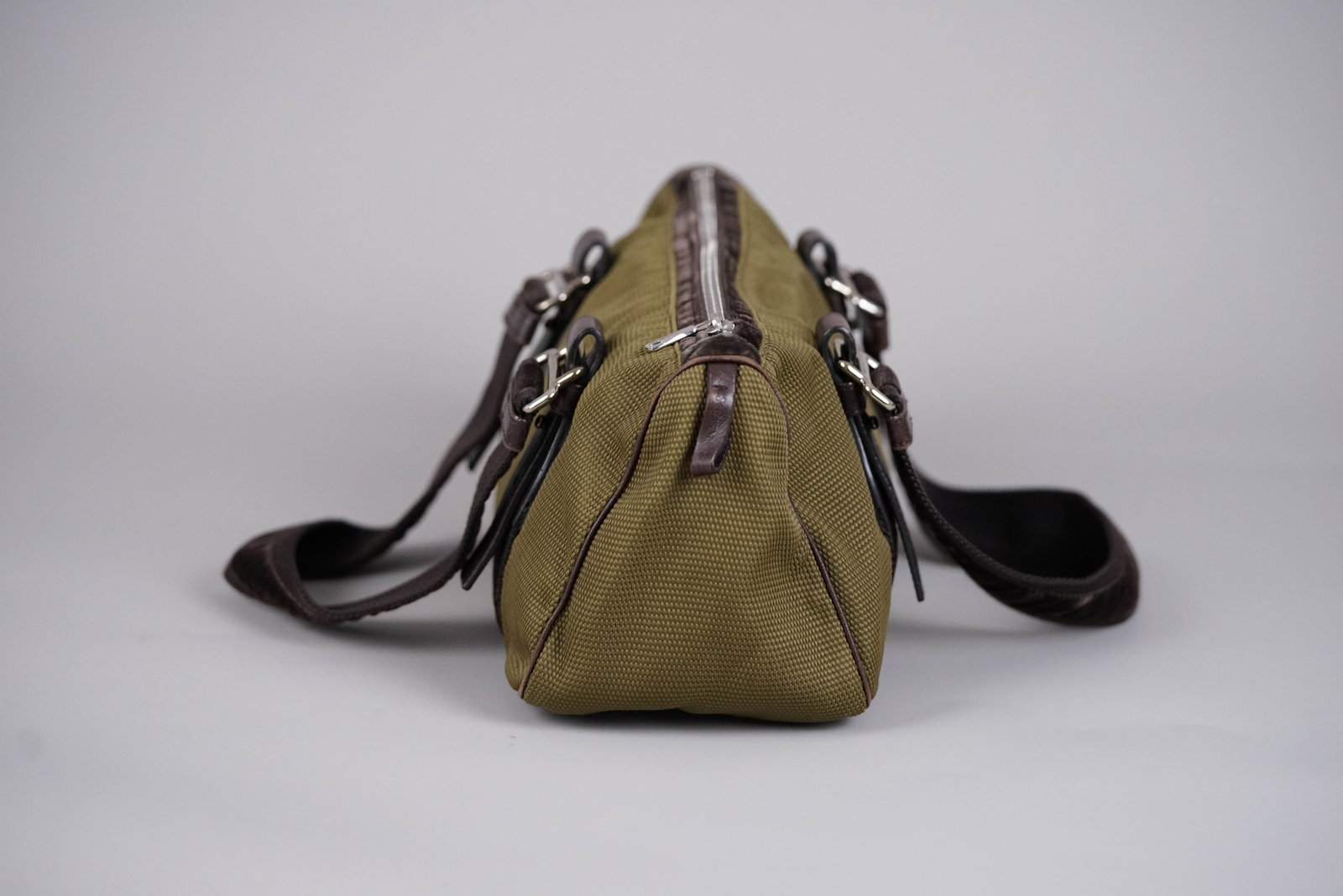 YVES SAINT LAURENT TWO TONE HANDBAG - 12