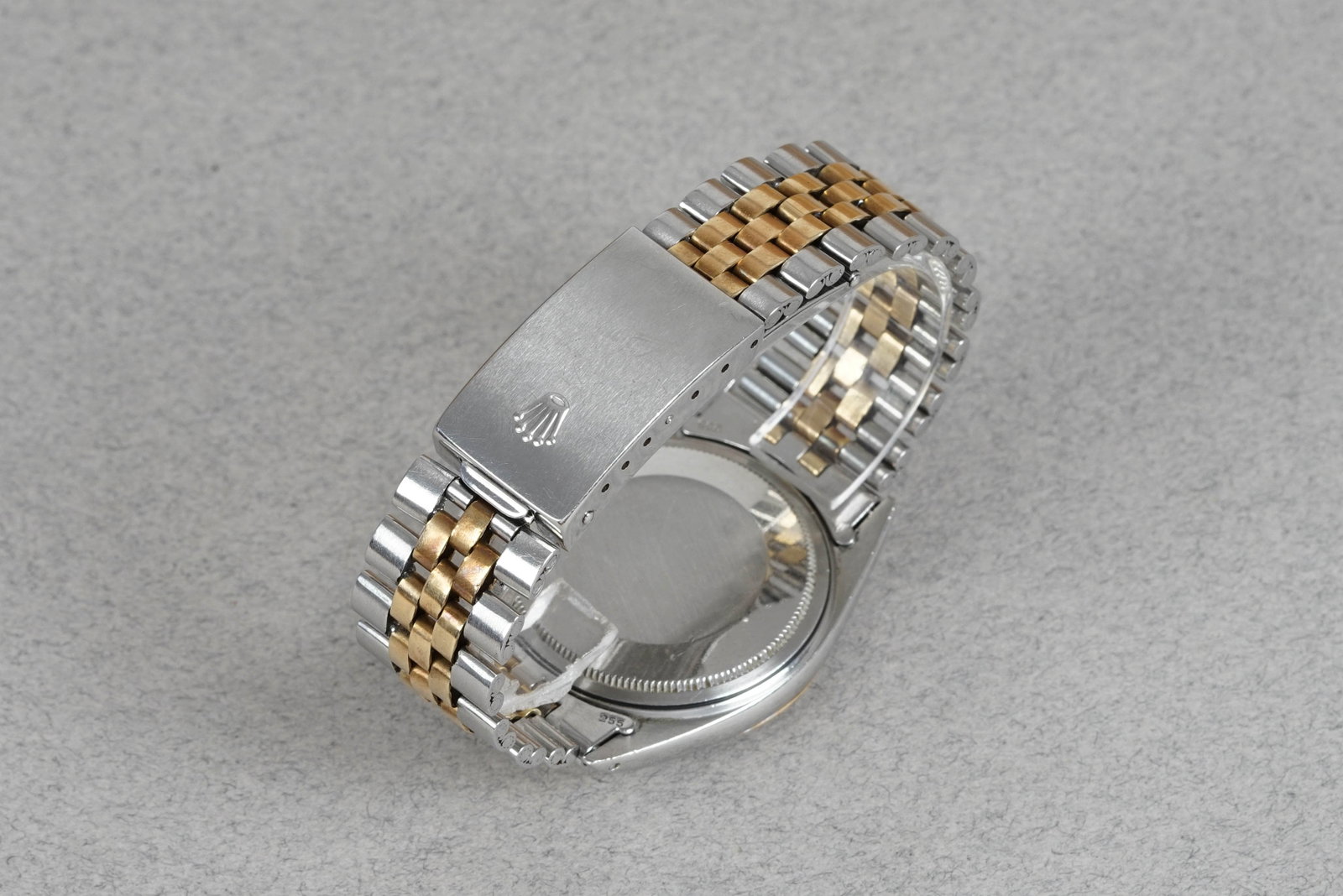 ROLEX DATEJUST OYSTER PERPETUAL DATEJUST STEEL & GOLD REF. 1601 CIRCA 1970 - 3