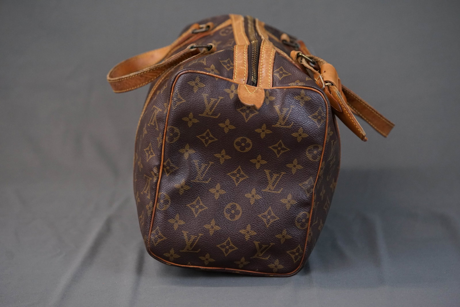 LOUIS VUITTON MONOGRAM 40 KEEPALL BOSTON BAG - 8