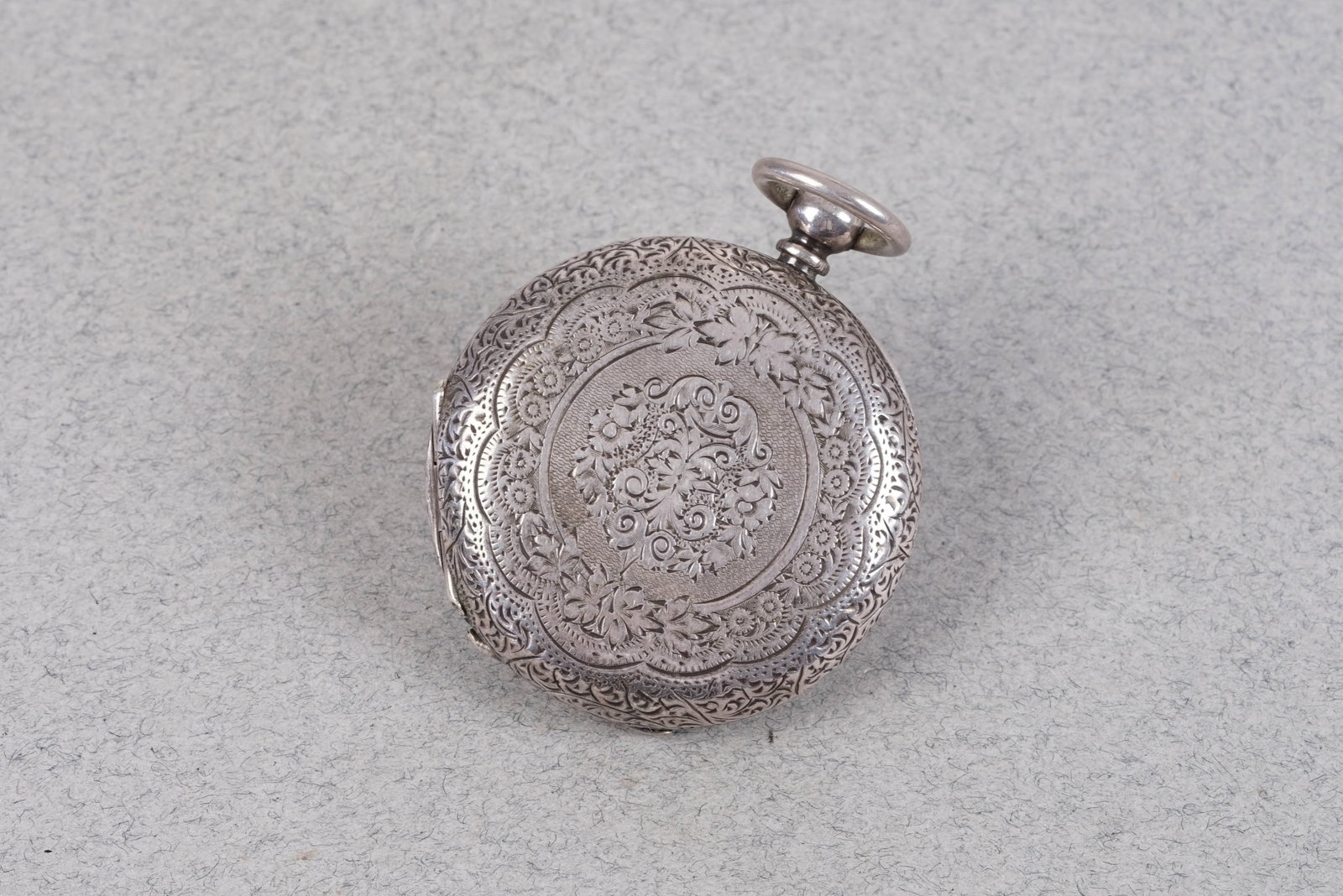 *TO BE SOLD WITHOUT RESERVE* 925 STERLING SILVER POCKET WATCH CIRCA 1885 - 2