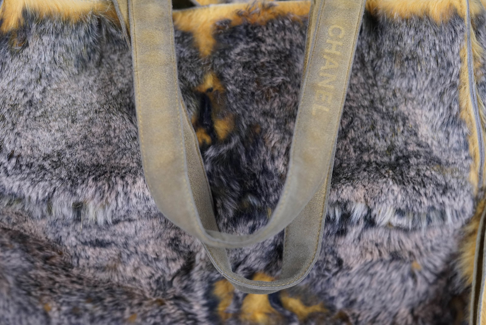 CHANEL COCO MARK FUR HANDBAG 6062435 - 10