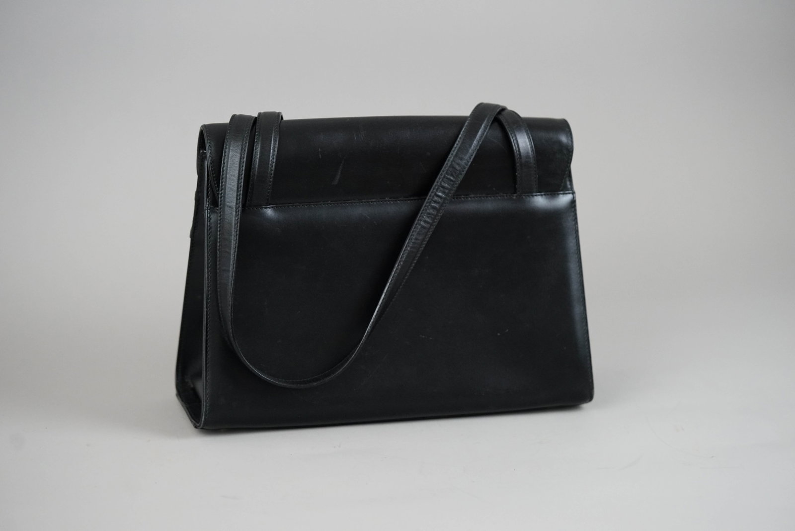 SALVATORE FERRAGAMO VARA SHOULDER BAG LEATHER BLACK - 6