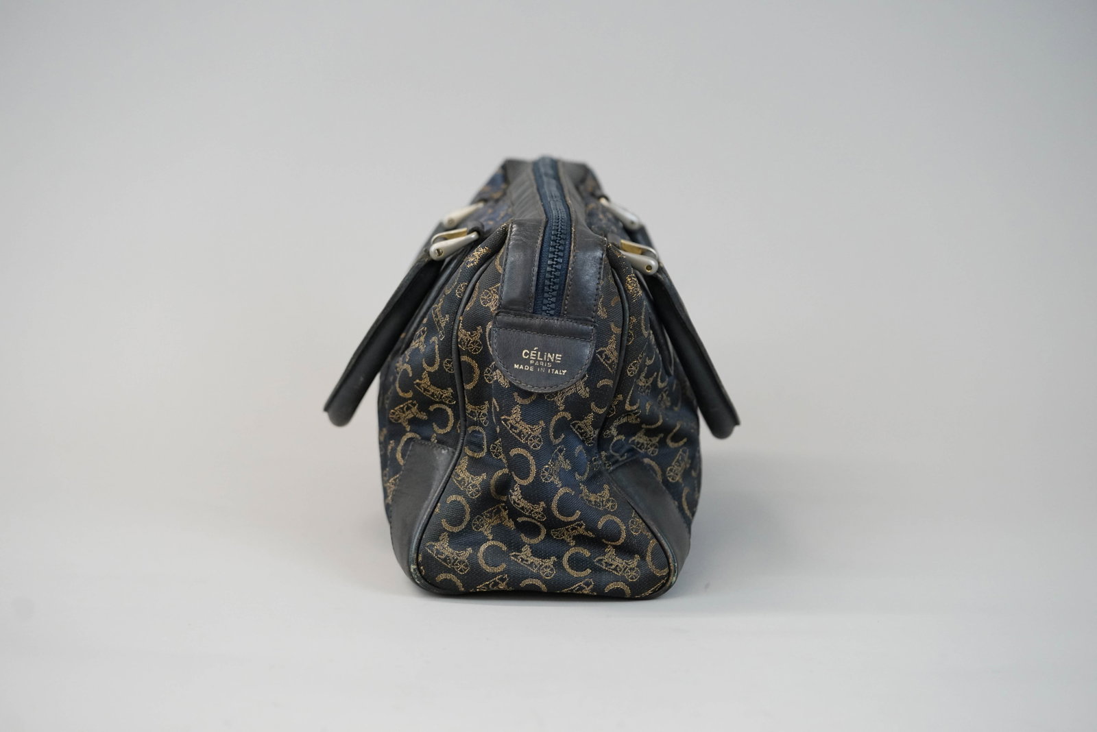 CELINE CANVAS & LEATHER HANDBAG - 4