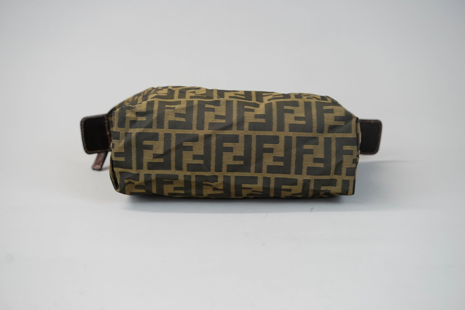 FENDI OCCASIONAL MAKE UP BAG - 9