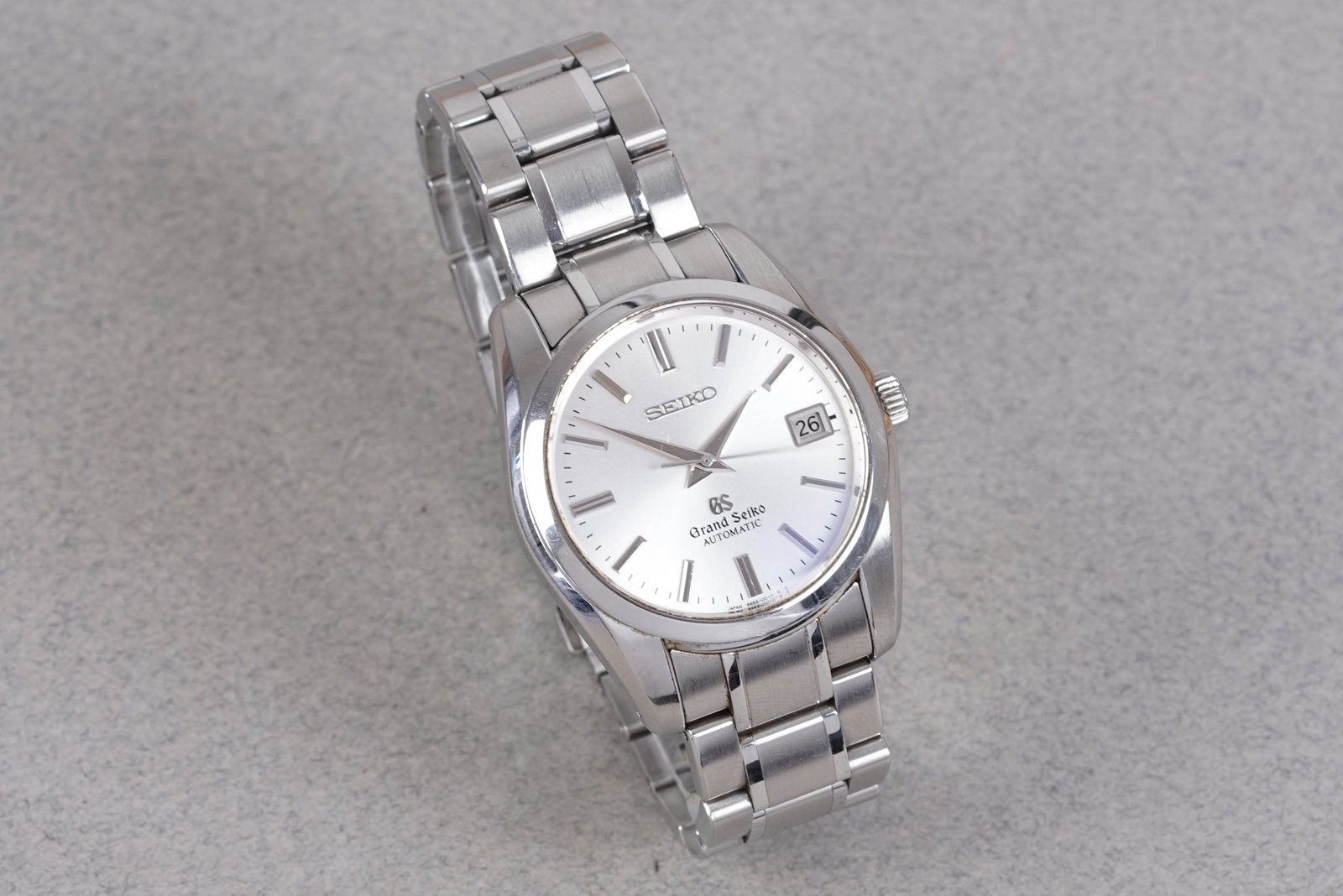 *NO RESERVE* GRAND SEIKO AUTOMATIC DATE W/ BOX & GUARANTEE REF. SBGR001 - 2