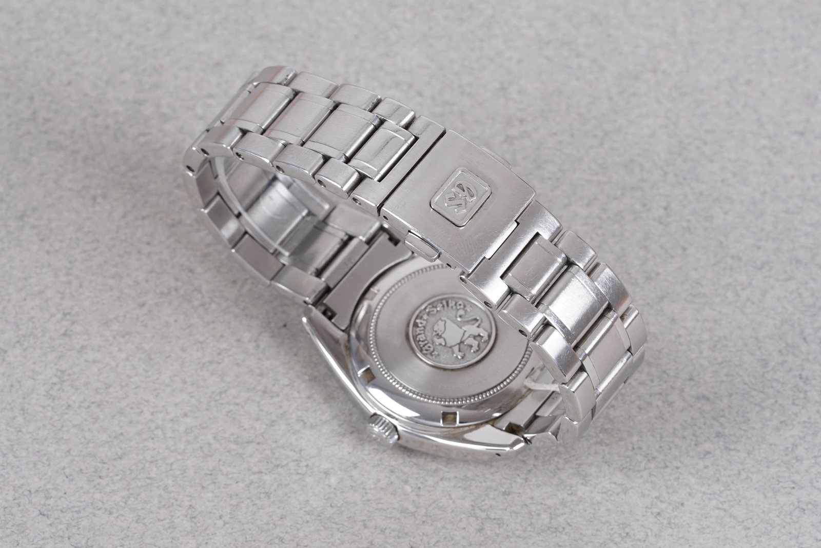 *NO RESERVE* GRAND SEIKO AUTOMATIC DATE W/ BOX & GUARANTEE REF. SBGR001 - 4