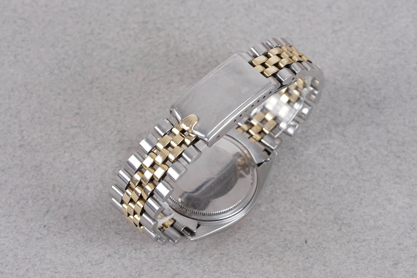 ROLEX OYSTER PERPETUAL DATEJUST STEEL & GOLD PIE PAN DIAL REF. 1601 CIRCA 1978 - 3