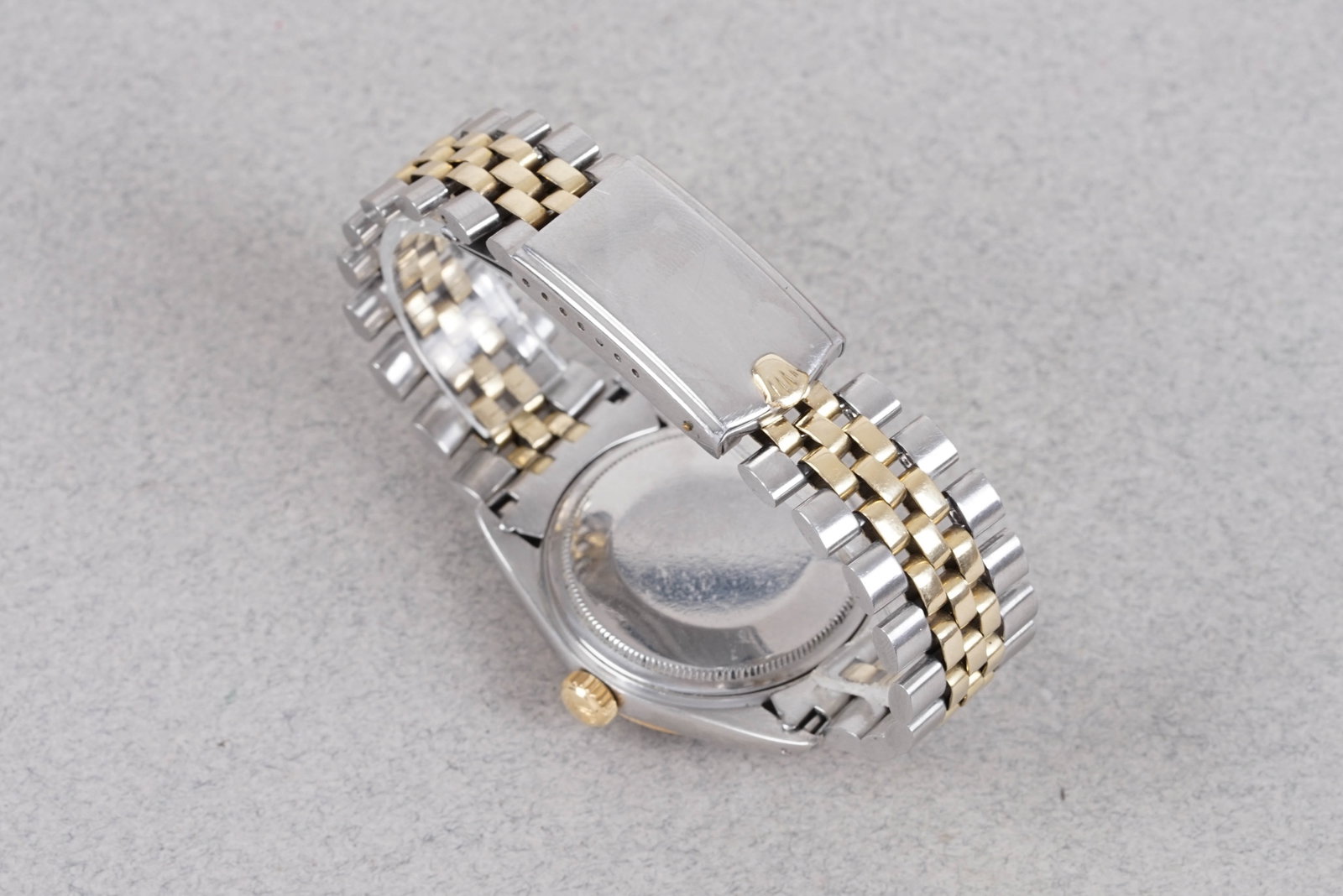ROLEX OYSTER PERPETUAL DATEJUST STEEL & GOLD PIE PAN DIAL REF. 1601 CIRCA 1978 - 4