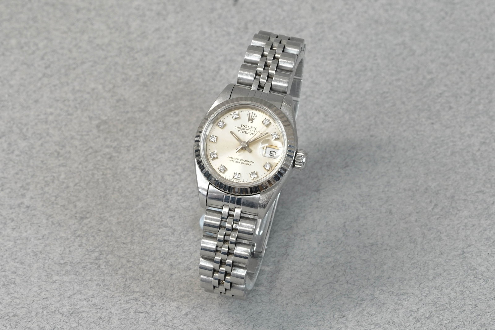 ROLEX OYSTER PERPETUAL DATEJUST DIAMOND SET DIAL REF. 69174G CIRCA 1990 - 2