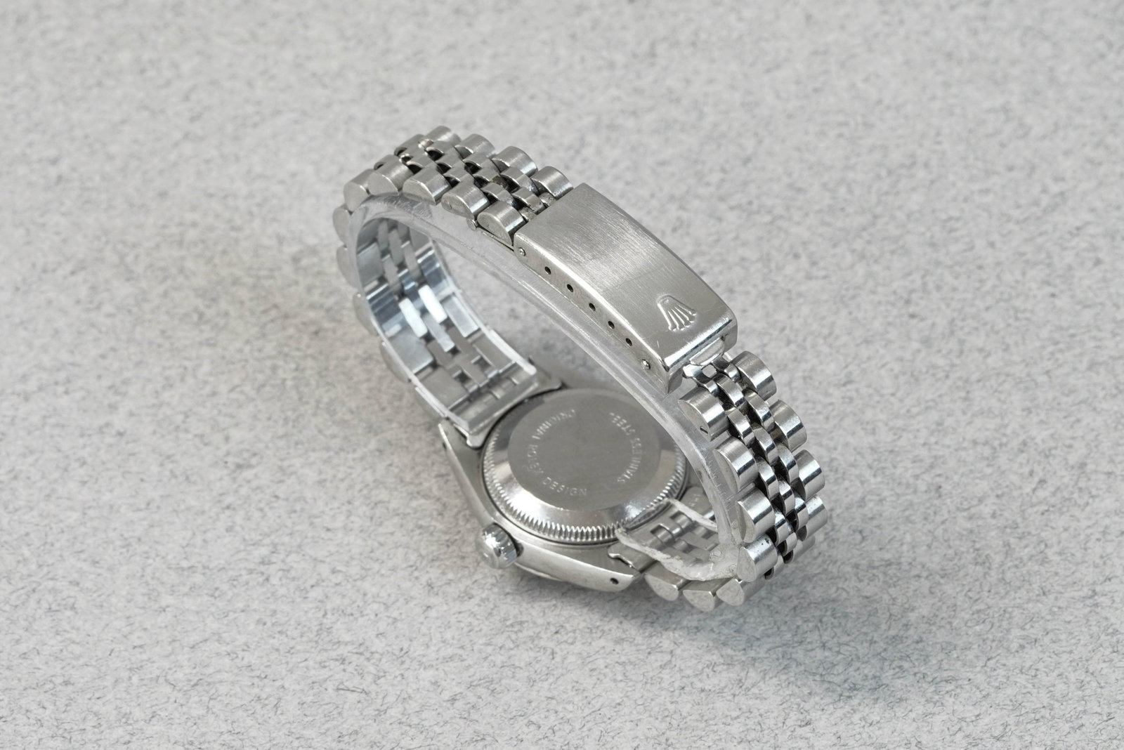 ROLEX OYSTER PERPETUAL DATEJUST DIAMOND SET DIAL REF. 69174G CIRCA 1990 - 5