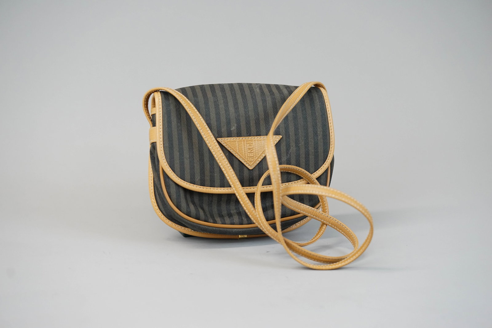 FENDI SHOULDER BAG - 2