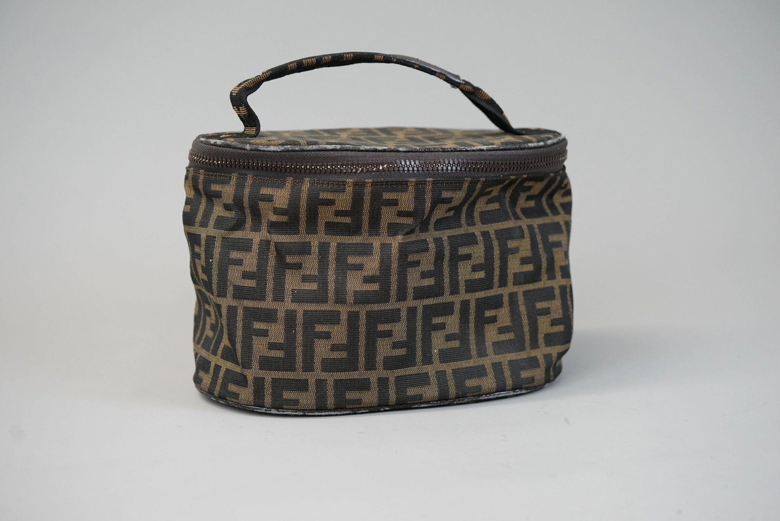 FENDI OCCASIONAL MAKE UP BAG - 2