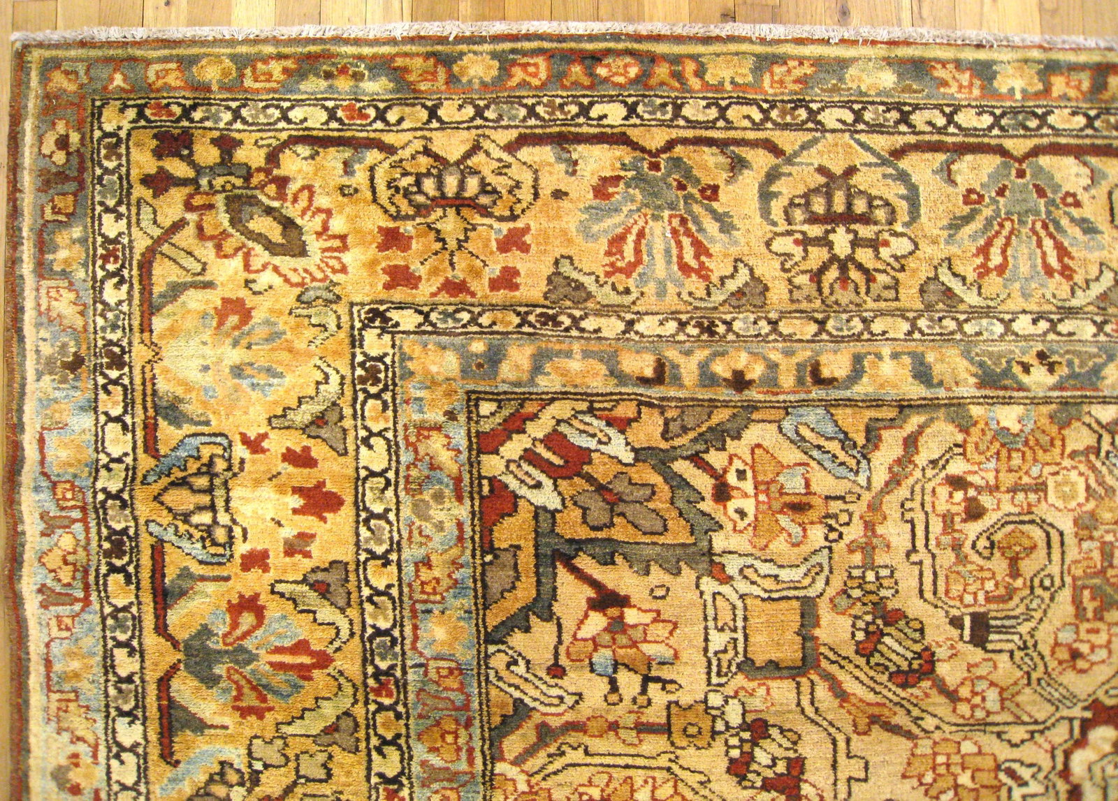 Antique Persian Baktiari Rug 16'1" H x 12'5" W - 6