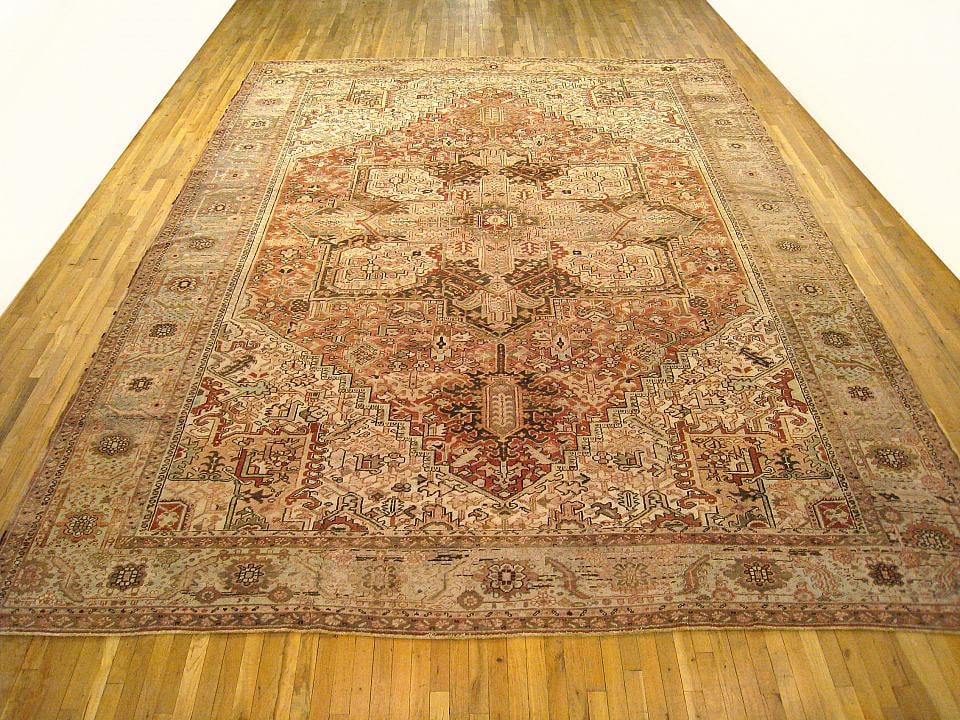 Vintage Persian Heriz Rug 15'6" H x 11'9" W - 2
