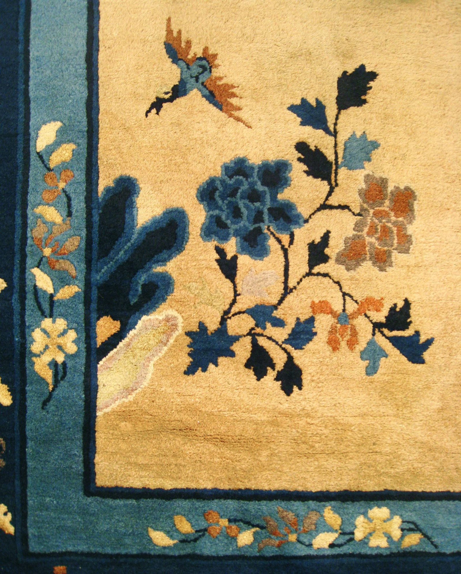 Antique Chinese Rug 8'8" H x 6'0" W - 3