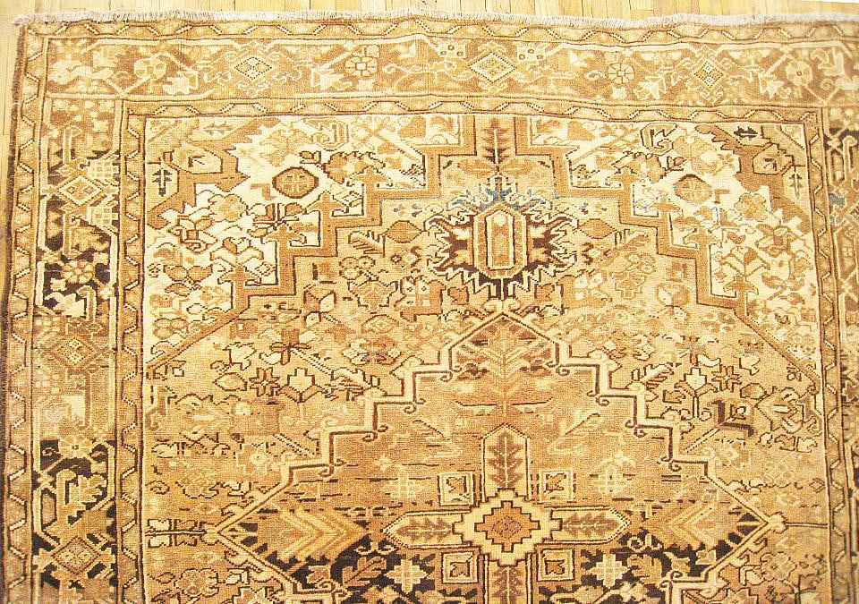Vintage Persian Heriz Rug 8'1" H x 6'9" W - 5