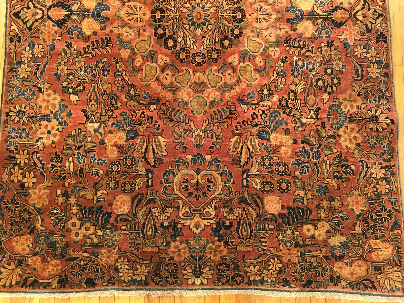 Antique Persian Sarouk Rug 7'0" H x 5'4" W - 2