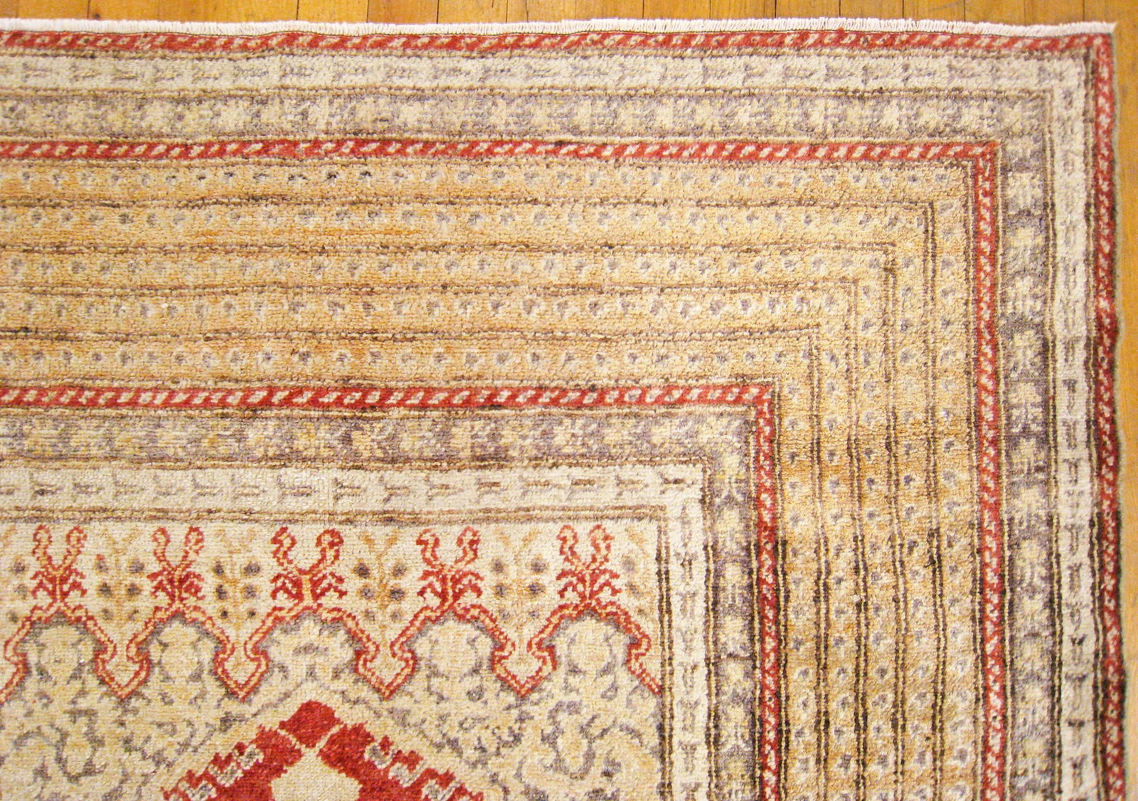 Vintage Turkish Ghiordes Rug 6'4" H x 4'6" W - 7