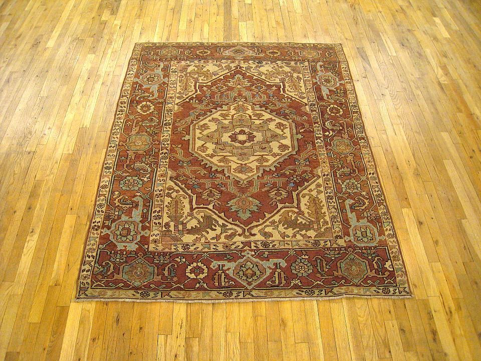 Antique Persian Serapi Rug 6'2" H x 5'0" W - 2