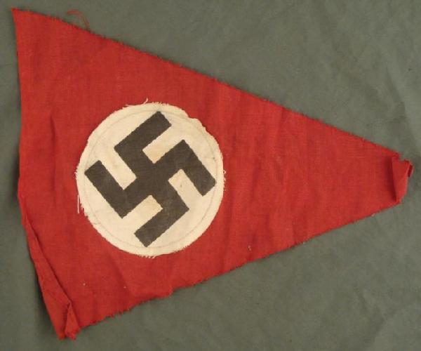 ORIGINAL NAZI DOUBLE SIDED PENNANT-12: ORIGINAL NAZI DOUBLE SIDED PENNANT-12". DOUBLE SIDED WITH DISC WITH SWASTIKA SEWN TO EACH SIDE-GOOD CONDITION-NEEDS A PRESSING.