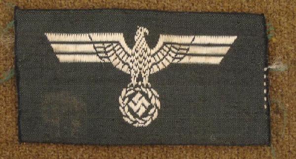 NAZI EAGLE/SWASTIKA ARMY OFFICERS M43 CAP INSIGNIA: ORIGINAL NAZI EAGLE/SWASTIKA ARMY OFFICER'S M43 CAP INSIGNIA- 3" WIDE UNCUT