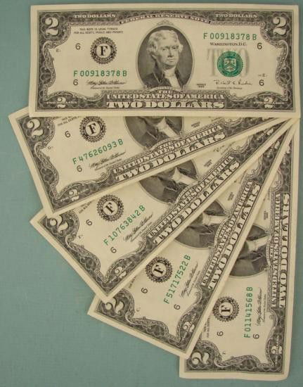 (5) 1995 $2 Notes Two Dollar Bills F Mint Atlanta CU: (5) 1995 $2 Notes Two Dollar Bills Mint mark: F (Atlanta) Grade: Uncirculated