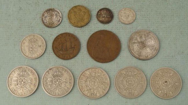 13 Old Great Britain Coins Many Silver 1920-1960: 3 pence: 1902 (silver), 1940, 43 1 florin: 1936 (silver) 5 pence: 1943 (silver) 1 large cent: 1927 (high grade) 1 half cent: 1904 1 shilling: 1955 2 shilling: 1949, 51, 56, 59, 60
