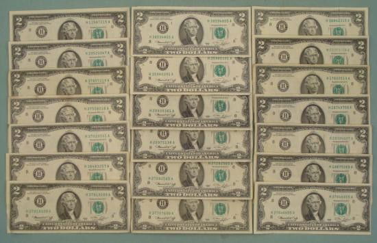 20) 1976 $2 H Mint Mk Two Dollar Bills Notes St. Louis: (20) 1976 $2 Bills, Mint mark: H (St. Louis) Condition Details: Better than average circulation with no rips, holes, or tears* Bills you receive may be different from those shown