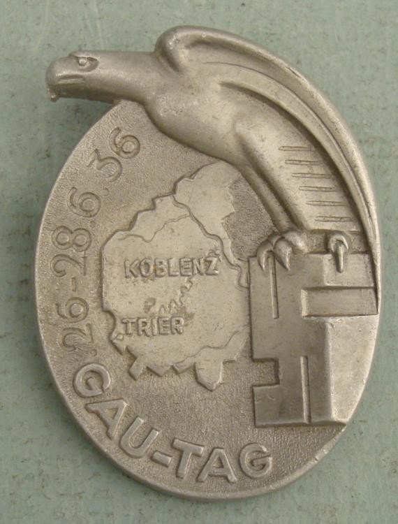 1936 NAZI KOBLENZ-TRIER GAU-TAG MEDAL W/EAGLE ORIGINAL: 1936 NAZI KOBLENZ-TRIER GAU-TAG MEDAL-STYLIZED EAGLE ON SWASTIKA- 1 1/2 X 2" EXCELLENT ORIGINAL IN SUPER CONDITION-