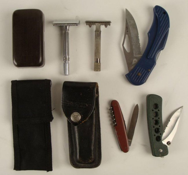 VINTAGE LOT OF KNIVES, WWII RAZORS, BUCK CASE. ETC: VINTAGE LOT OF KNIVES, WWII RAZORS, BUCK CASE. ETC WWII RAZOR IN CELLULOID CASE, 2ND RAZOR, EMPTY BUCK KNIFE CASE, OMEGA POCKET KNIFE, ROSTFREI KNIFE & HI-TECH CHINA KNIFE + CASE