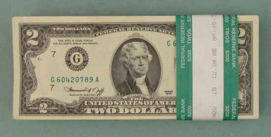 100 1976 $2 Dollar Bills Notes G Mint Chicago Nice: 100 wrapped 1976 $2 notes Grade: All very niceMint mark: G (Chicago)No rips, holes, or tears*Bills you receive may look different from those shown
