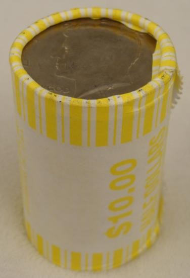 1976 D Bank Roll Kennedy Halves Half Dollars Comm. Coin: 1976-D Roll of Kennedy Halves in bank wrapper, 20 Coins total Roll will be different from the one shown