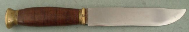 U.S. WWII TYPE FIGHTING KNIFE-UNMARKED-CLIP POINT BLADE: U.S. WWII TYPE FIGHTING KNIFE-UNMARKED-CLIP POINT BLADE-BRASS POMMEL-LAYERED GRIP +10" IN LENGTH For International shipping please request a SHIPPING QUOTE Shipping and handling for this item is 