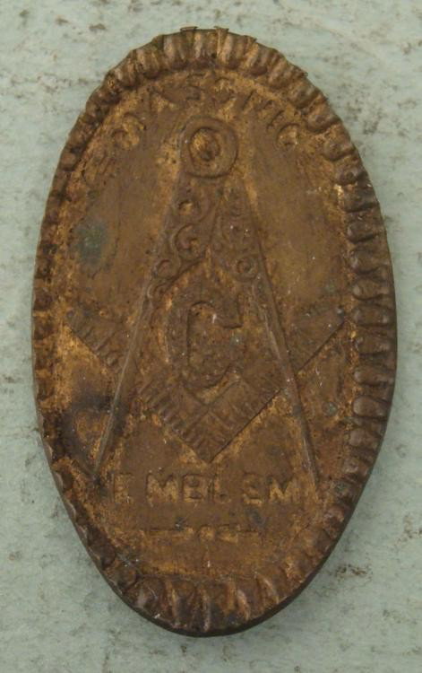 1904 Indian Enlongated Penny -Masonic Emblem: 1904 Indian Enlongated Penny with Masonic Emblem on the obverse For International shipping please request a SHIPPING QUOTE Shipping and handling for this item is $6.95 plus additional insurance cost. 