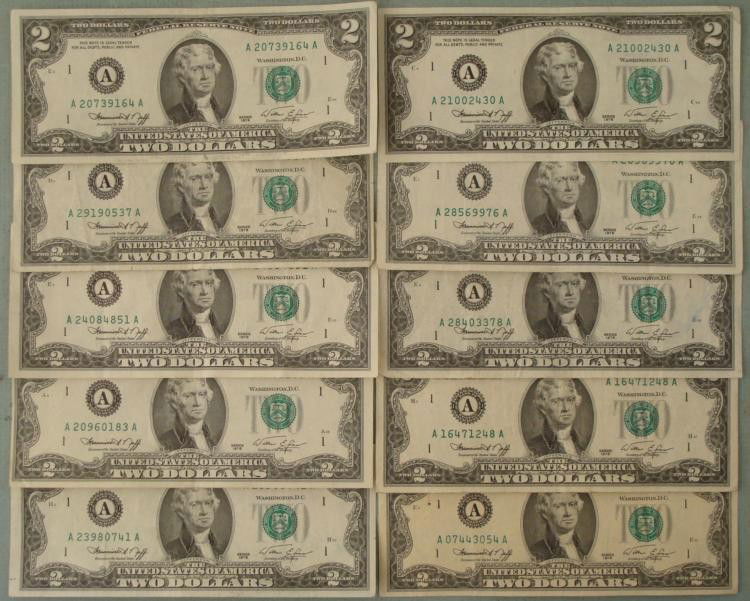 10) 1976 $2 Notes A Mint Mark Boston- Nice Bills: (10)1976 $2 Two Dollar Notes * Mint mark: A (Boston) Details: Nice bills- no holes, tears, or rips The bills you receive may be different from those shown *