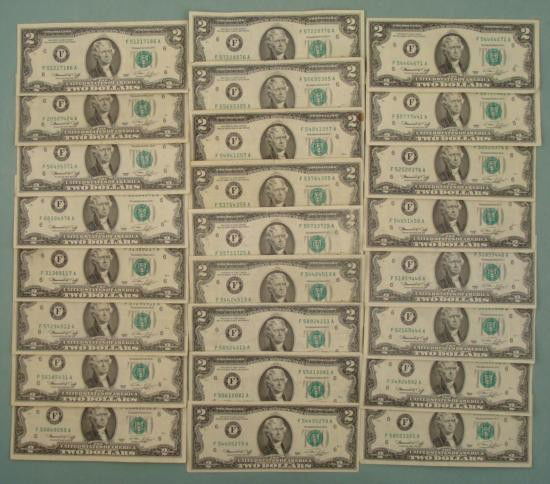 25) Circ 1976 $2 Two Dollar Notes F Mint Mark Atlanta: Here are 25 nice 1976 $2 notes * Condition: Better than average circulation with no holes, rips, or tears Mint mark: F (Atlanta) * Bills you receive may be different from those shown